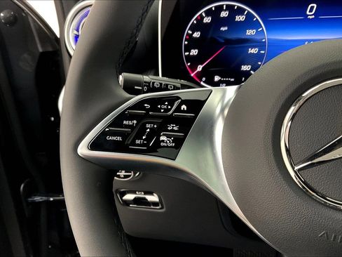 Certified 2026 Mercedes-Benz GLC 300 4MATIC image 11