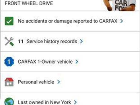 Used 2018 Toyota Camry XLE image 25