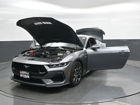 Used 2024 Ford Mustang GT Premium w/ GT Performance Package RWD image 49