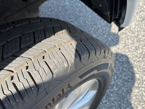 Used 2018 Ford F150 XL w/ Equipment Group 101A Mid AWD/4WD image 40