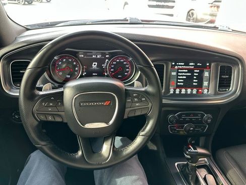 Used 2017 Dodge Charger R/T Scat Pack w/ Beats Audio Group image 19