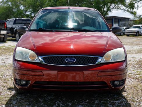 Used 2007 Ford Focus S FWD image 19