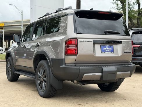 New 2026 Toyota Land Cruiser AWD/4WD image 7