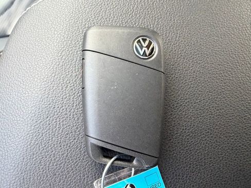 New 2026 Volkswagen Jetta SEL FWD image 29