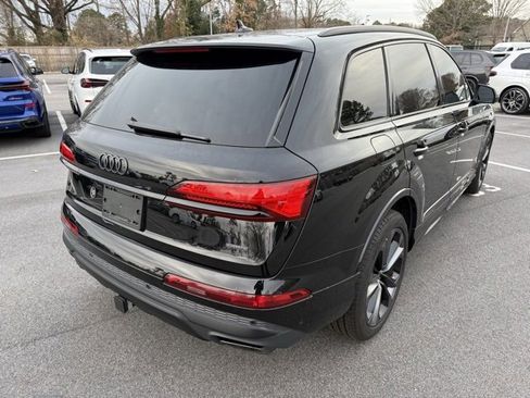 Used 2025 Audi Q7 3.0T Prestige w/ Prestige Package image 5