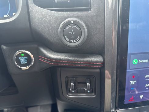 Certified 2022 Ford Expedition Max Limited image 28