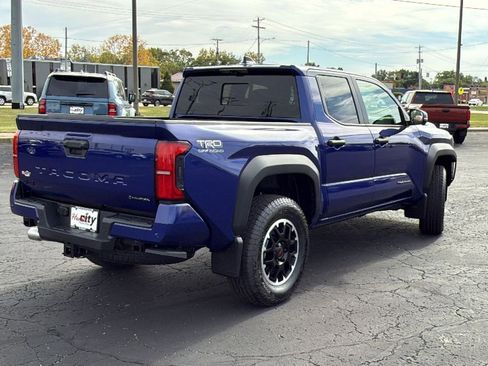 New 2025 Toyota Tacoma TRD Off-Road image 8