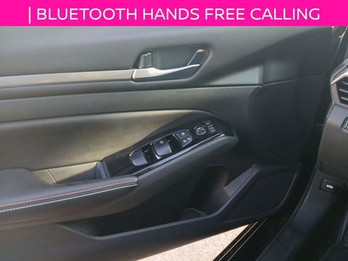 Used 2024 Nissan Altima 2.5 SR w/ SR Premium Package image 11