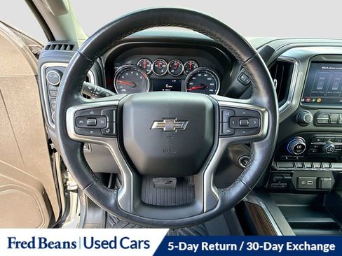 Used 2021 Chevrolet Silverado 1500 LT Trail Boss w/ LPO, Dark Essentials Package AWD/4WD image 13