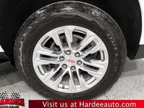 Used 2022 GMC Yukon XL SLT image 10