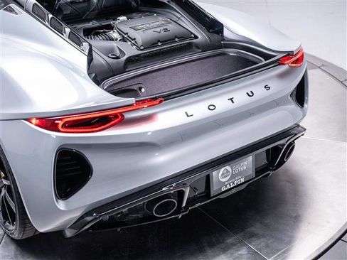 New 2025 Lotus Emira image 31