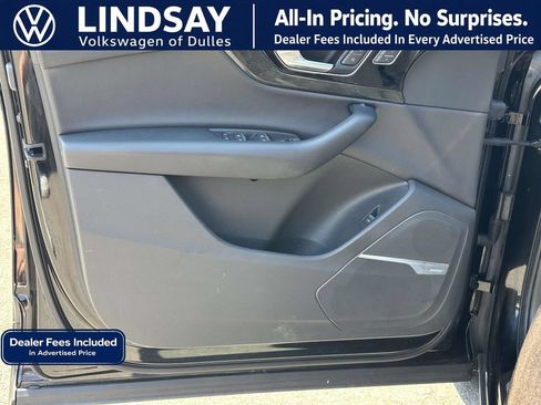 Used 2018 Audi Q7 3.0T Prestige w/ Prestige Package AWD/4WD image 9