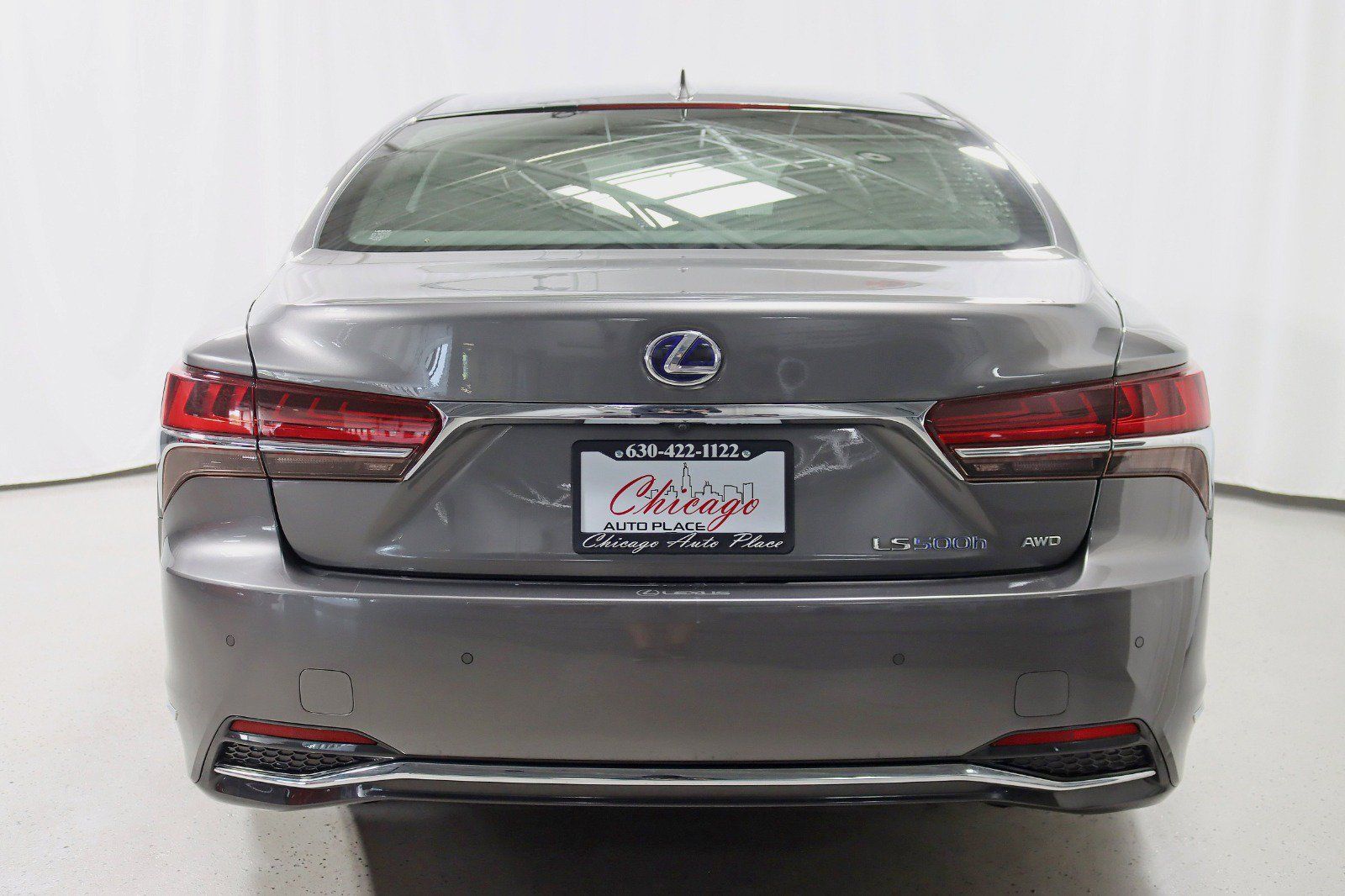 Used 2018 Lexus LS 500h AWD w/ Accessory Package (Z2) image 14