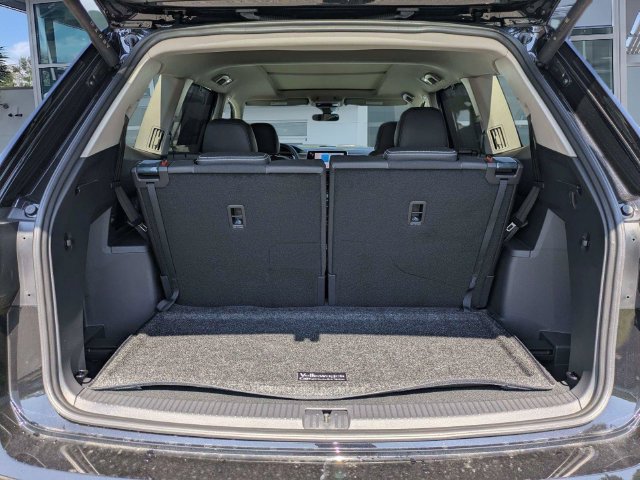 New 2026 Volkswagen Atlas SE FWD image 13