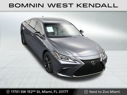 Used 2023 Lexus ES 350 F Sport w/ Accessory Package (Z2) image 18