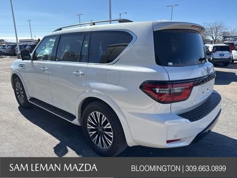 Used 2024 Nissan Armada SL w/ Midnight Edition Package image 12