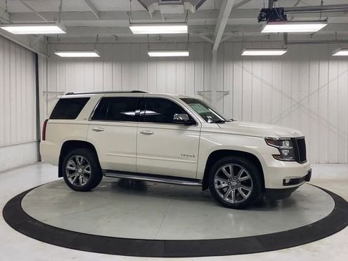 Used 2015 Chevrolet Tahoe LTZ AWD/4WD image 9