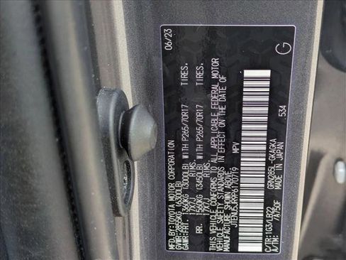 Used 2023 Toyota 4Runner SR5 Premium w/ Moonroof Package image 26