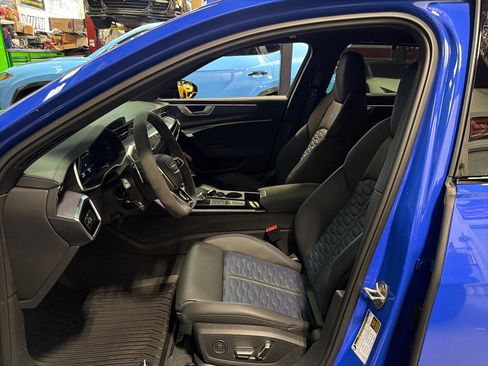 Used 2025 Audi RS 6 performance image 15