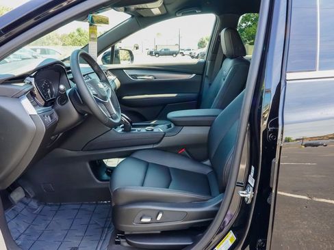 New 2026 Cadillac XT5 Luxury AWD/4WD image 12