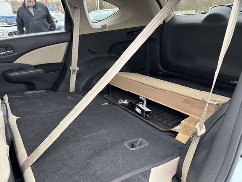 Used 2016 Honda CR-V EX image 30