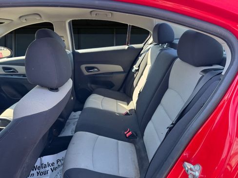 Used 2016 Chevrolet Cruze LS image 13