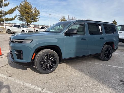 New 2026 Jeep Grand Wagoneer Summit AWD/4WD image 15