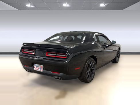 Used 2021 Dodge Challenger GT w/ Driver Convenience Group RWD image 8