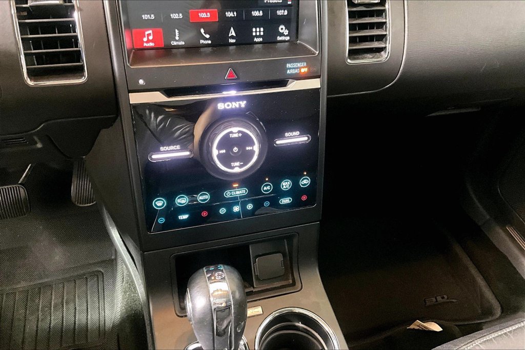 Used 2018 Ford Flex Limited AWD/4WD image 25