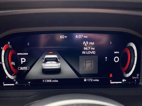 Used 2024 Nissan Rogue Platinum image 17