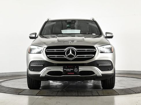 Used 2023 Mercedes-Benz GLE 450 4MATIC image 2