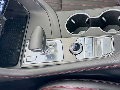 Certified 2025 Genesis G70 3.3T Advanced image 17