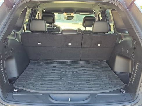 Used 2021 Jeep Grand Cherokee Laredo X RWD image 16