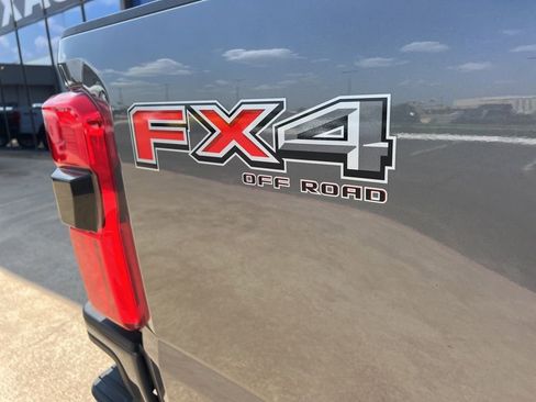 New 2026 Ford F350 Platinum image 8