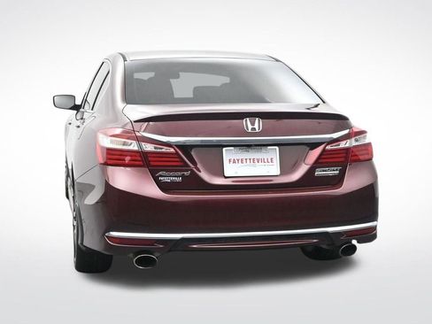 Used 2017 Honda Accord Sport Special Edition image 9