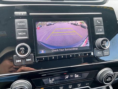 Used 2021 Honda CR-V LX image 19
