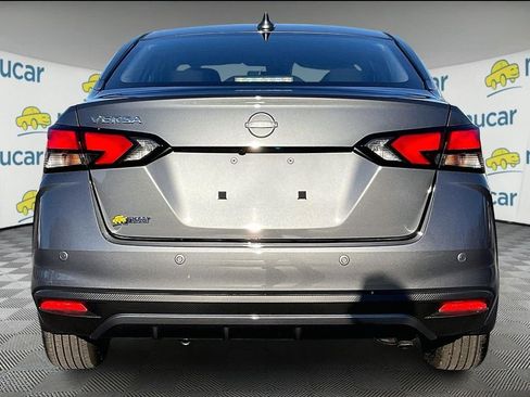 Used 2025 Nissan Versa SV w/ Trunk Package image 5