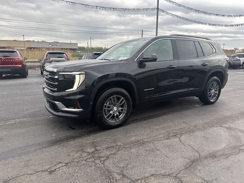 New 2025 GMC Acadia Elevation image 8