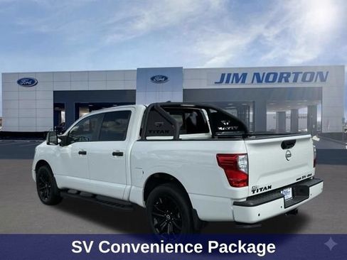 Used 2024 Nissan Titan SV AWD/4WD image 7
