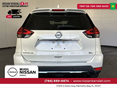 Used 2017 Nissan Rogue SL w/ SL Premium Package image 10