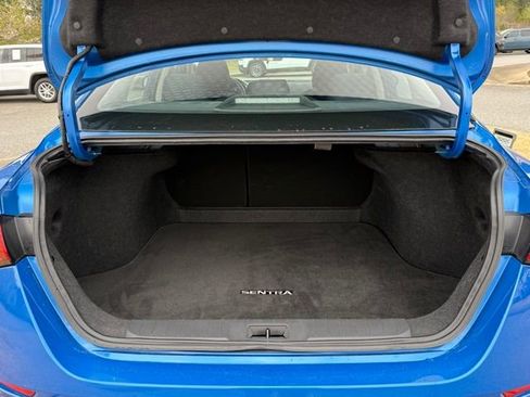 Used 2025 Nissan Sentra SV image 28