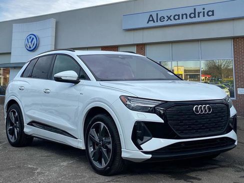 Used 2024 Audi Q4 e-tron Prestige w/ Black Optic Package image 1