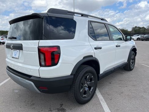 Certified 2026 Honda Passport RTL image 4