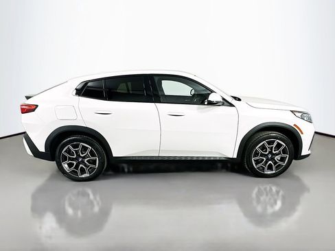 New 2026 BMW X2 xDrive28i w/ Convenience Package image 4