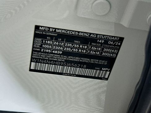 Used 2025 Mercedes-Benz GLA 250 4MATIC image 12