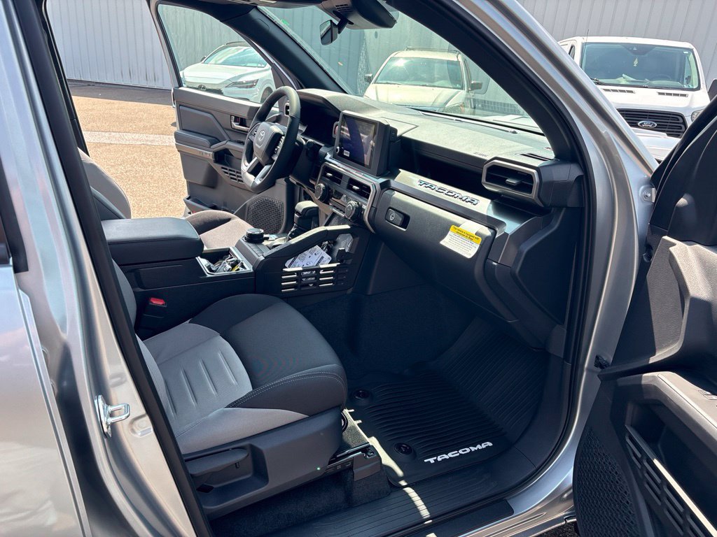 Used 2026 Toyota Tacoma TRD Sport AWD/4WD image 18