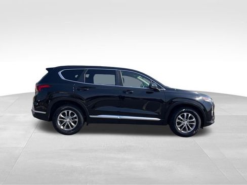Used 2020 Hyundai Santa Fe SE image 6