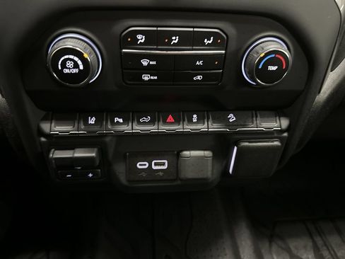 Used 2024 Chevrolet Silverado 2500 Custom w/ Custom Value Package AWD/4WD image 49