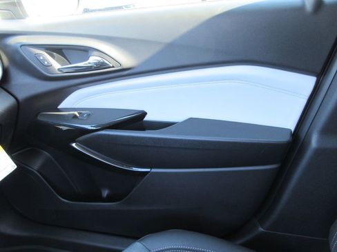 New 2026 Chevrolet Trax LT image 33