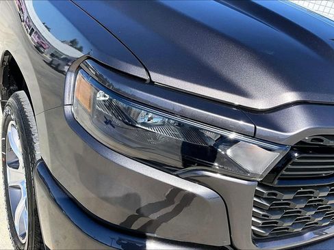 New 2026 RAM 1500 Express image 29